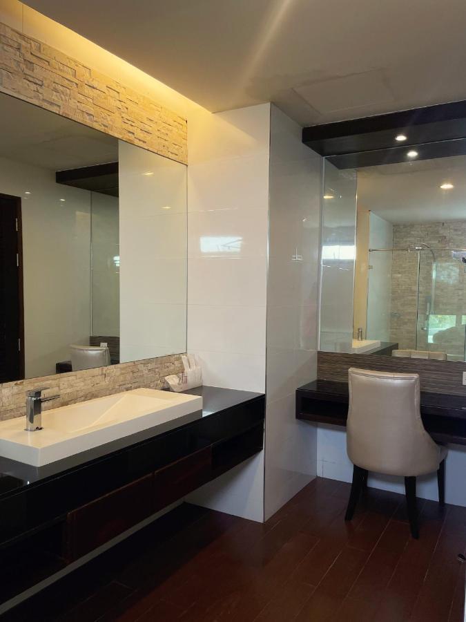 The Regent Bangtao Apartments 邦涛海滩 外观 照片